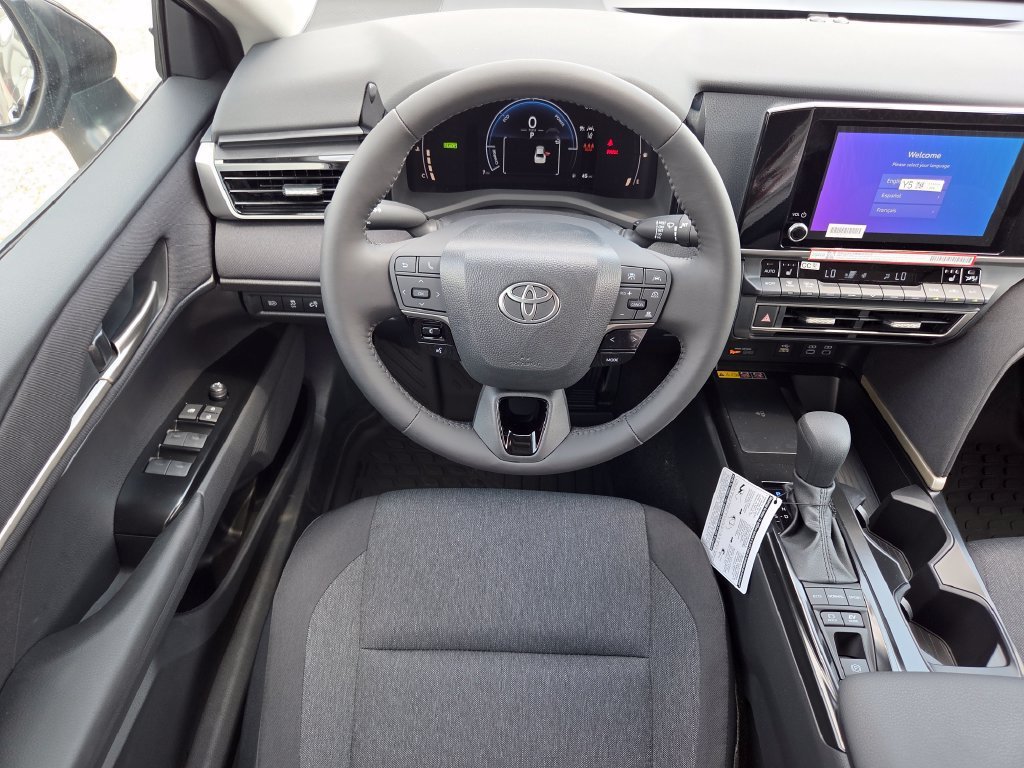 New 2026 Midnight Black Metallic Toyota LE image 4