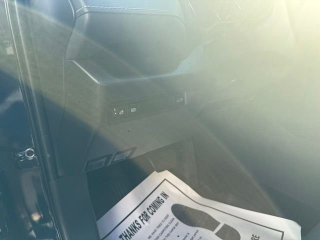 Used 2019 Blue Toyota XLE image 28