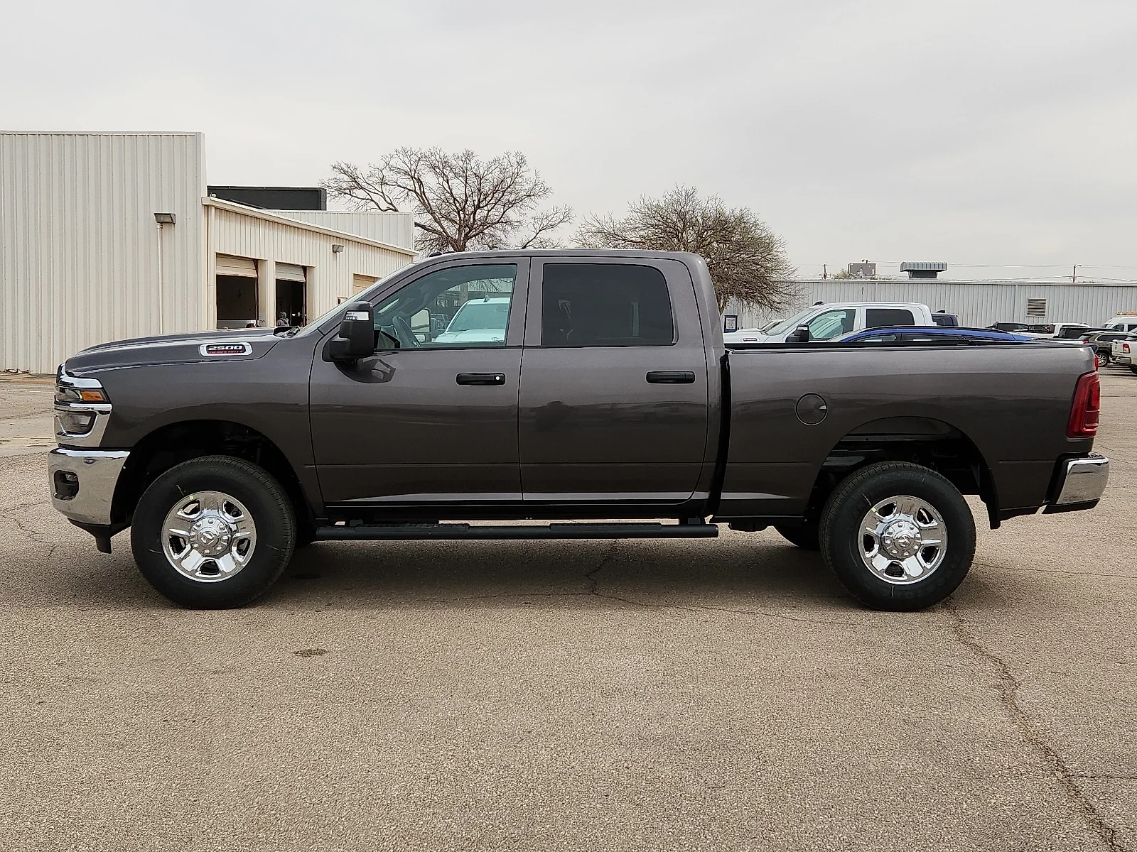 New 2026 Granite Crystal Metallic Clear-Coat  Paint Ram TRADESMAN CREW CAB 4X4 6