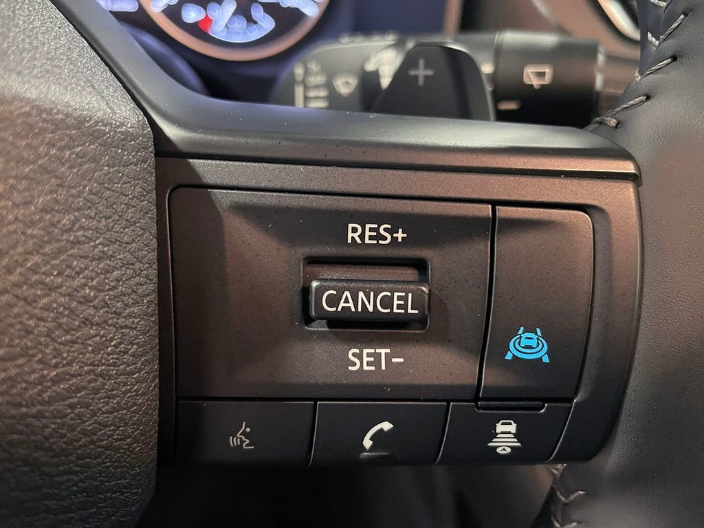 Used 2026  Nissan SV image 34