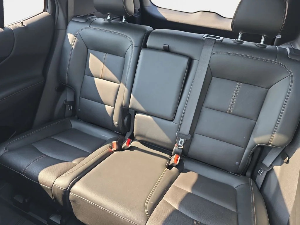 Used 2023 Sterling Gray Metallic Chevrolet Premier image 20