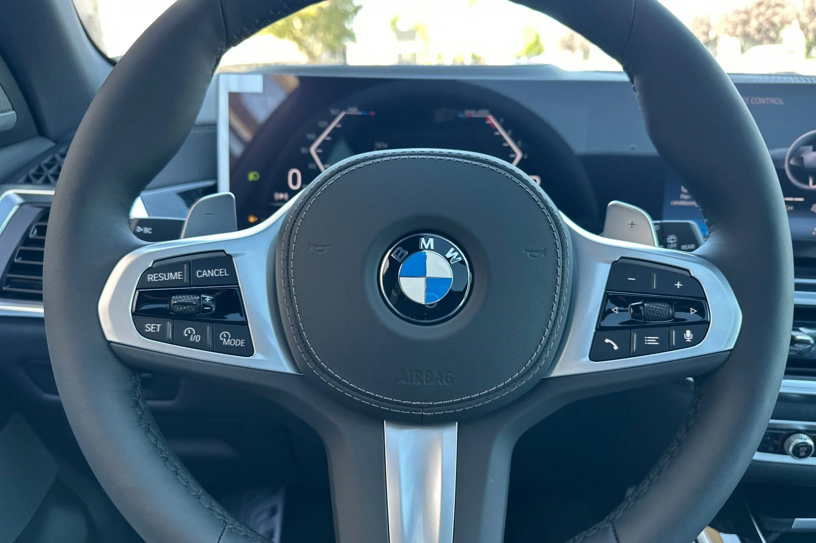 New 2026 Tanzanite Blue II Metallic BMW xDrive40i image 21