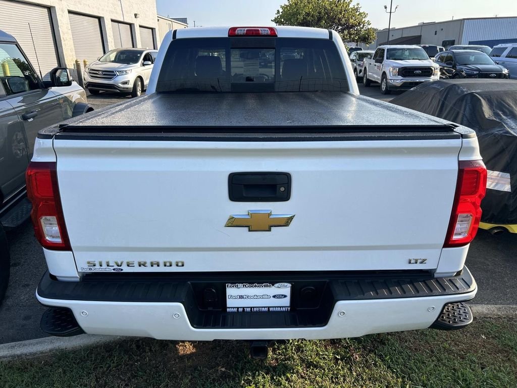 Used 2018 Summit White Chevrolet LTZ image 4