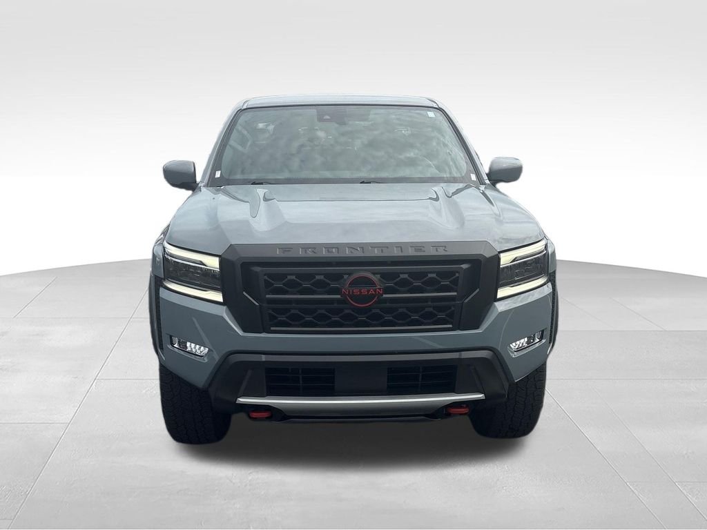 Used 2024 Gray Nissan PRO-4X image 9