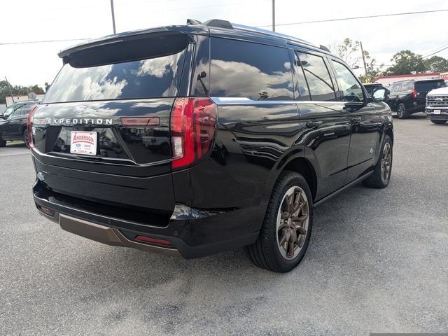 New 2027 Agate Black Metallic Ford King Ranch® image 4