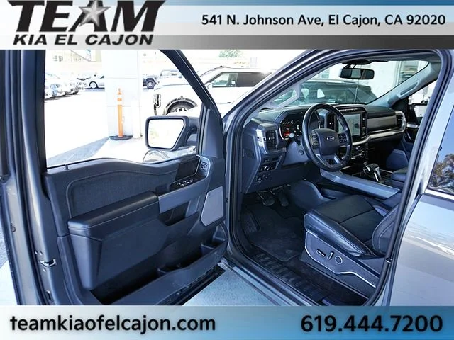 Used 2023 Gray Ford Lariat image 39
