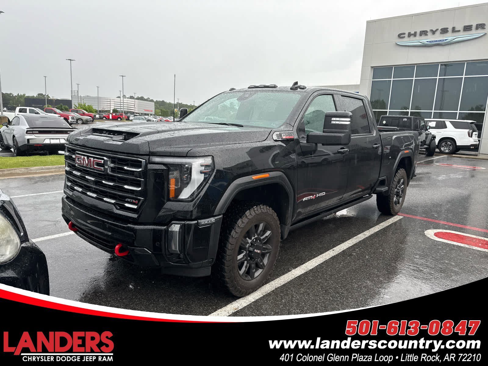 2024 GMC Sierra 4WD Crew Cab Standard Box AT4's photo
