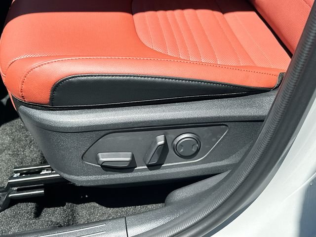 New 2026 Wolf Gray Kia SX image 20