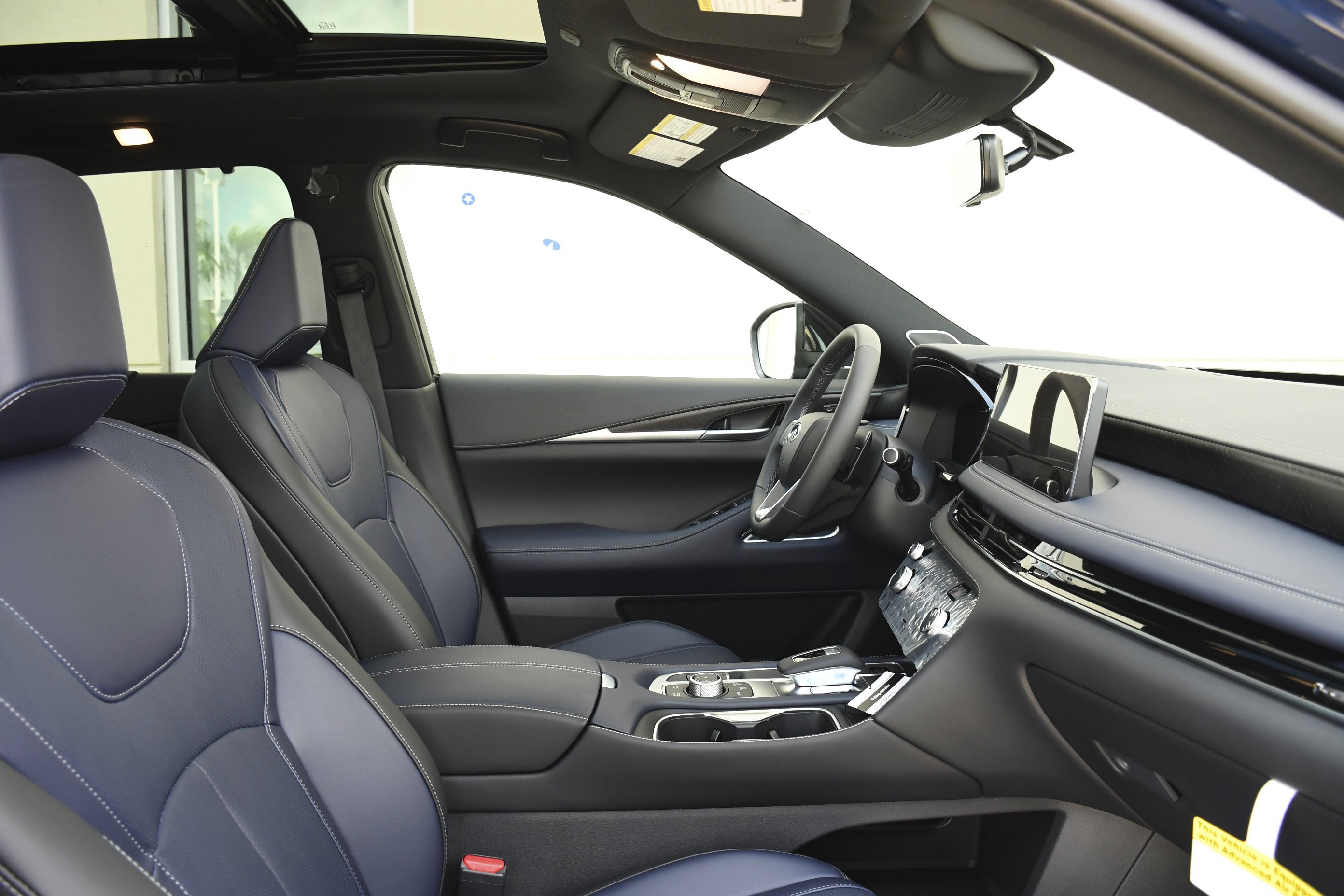 New 2026 GRAPHITE SHADOW INFINITI Sport AWD image 33