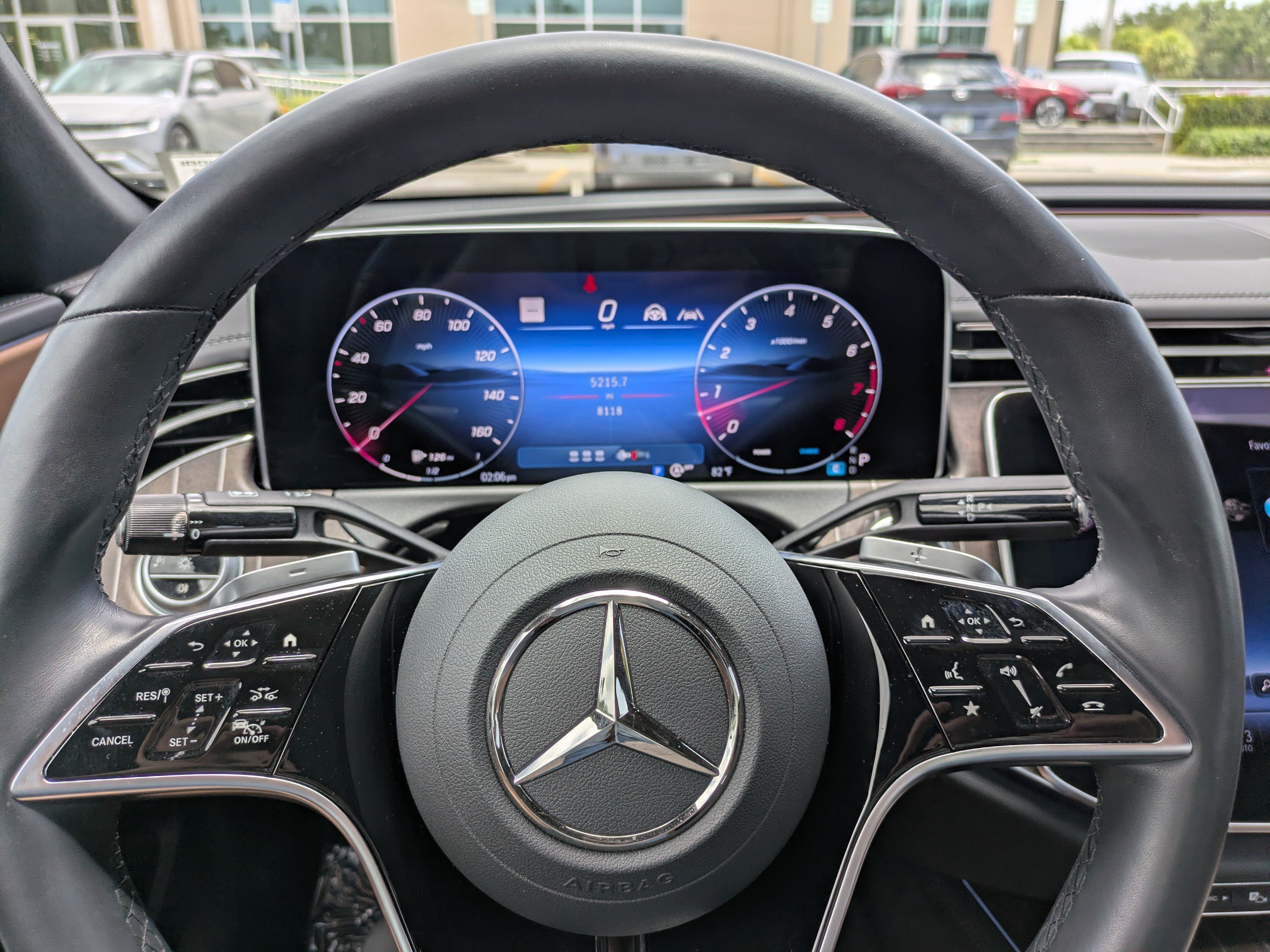 2025 Mercedes-Benz E-Class E450 - Photo 27