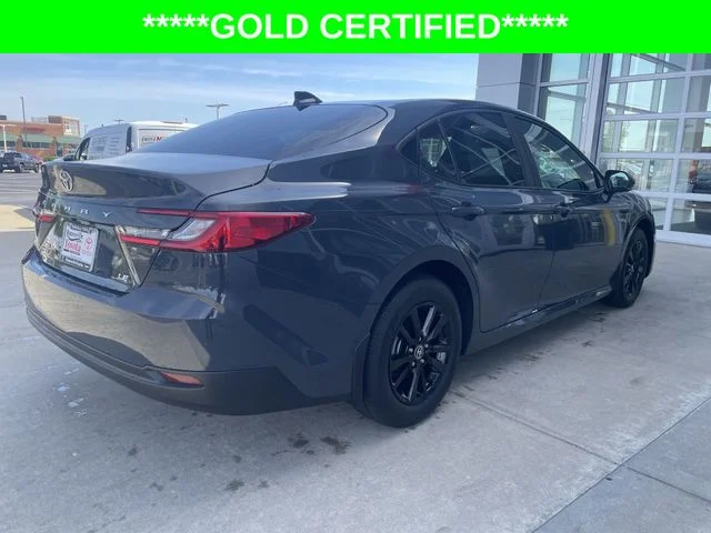 2025 Toyota Camry LE - Photo 34