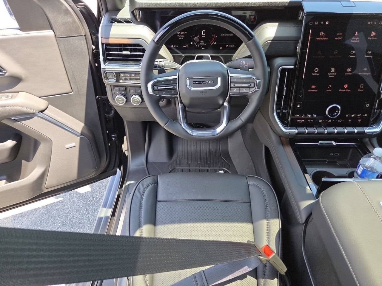 2026 GMC Yukon XL Denali - Photo 35