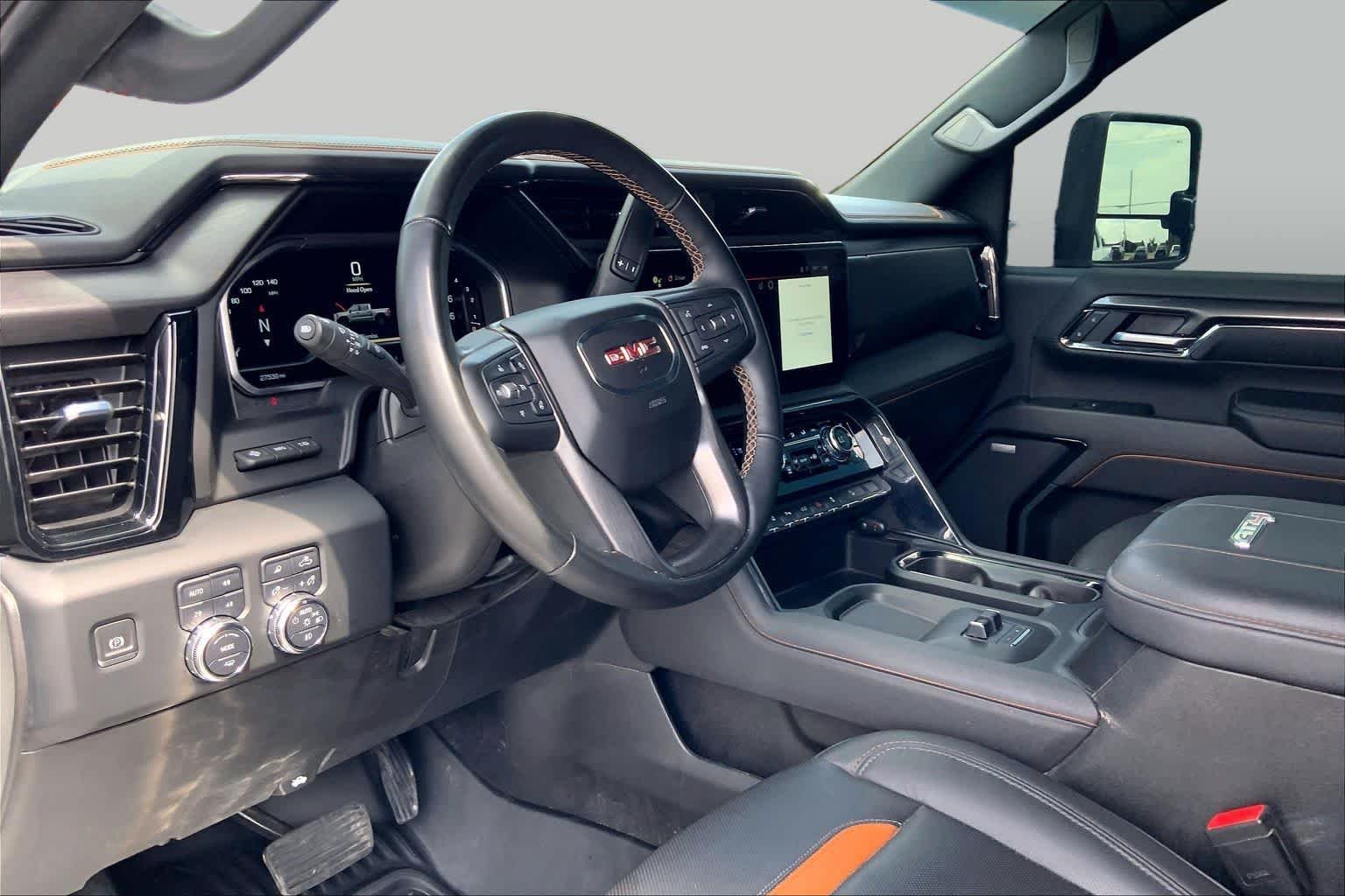 Used 2024 Summit White GMC AT4 image 18