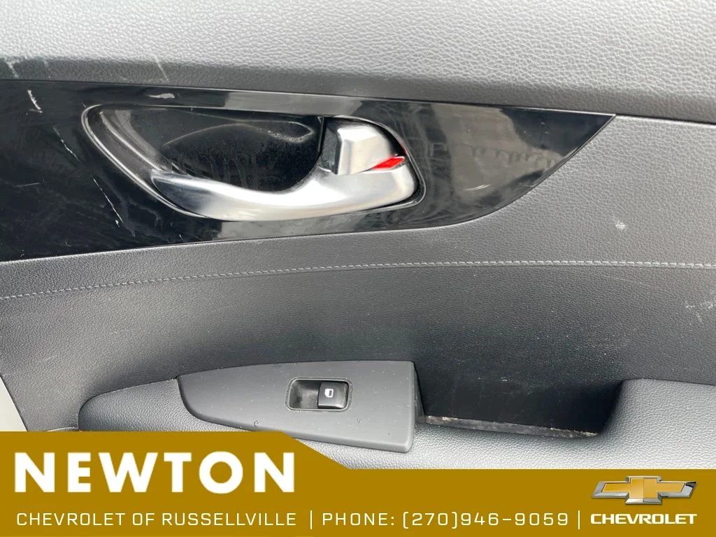 Used 2024 White Kia GT image 30