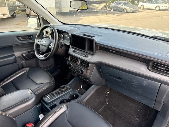 Used 2023 Avalanche Gray Ford Lariat image 15