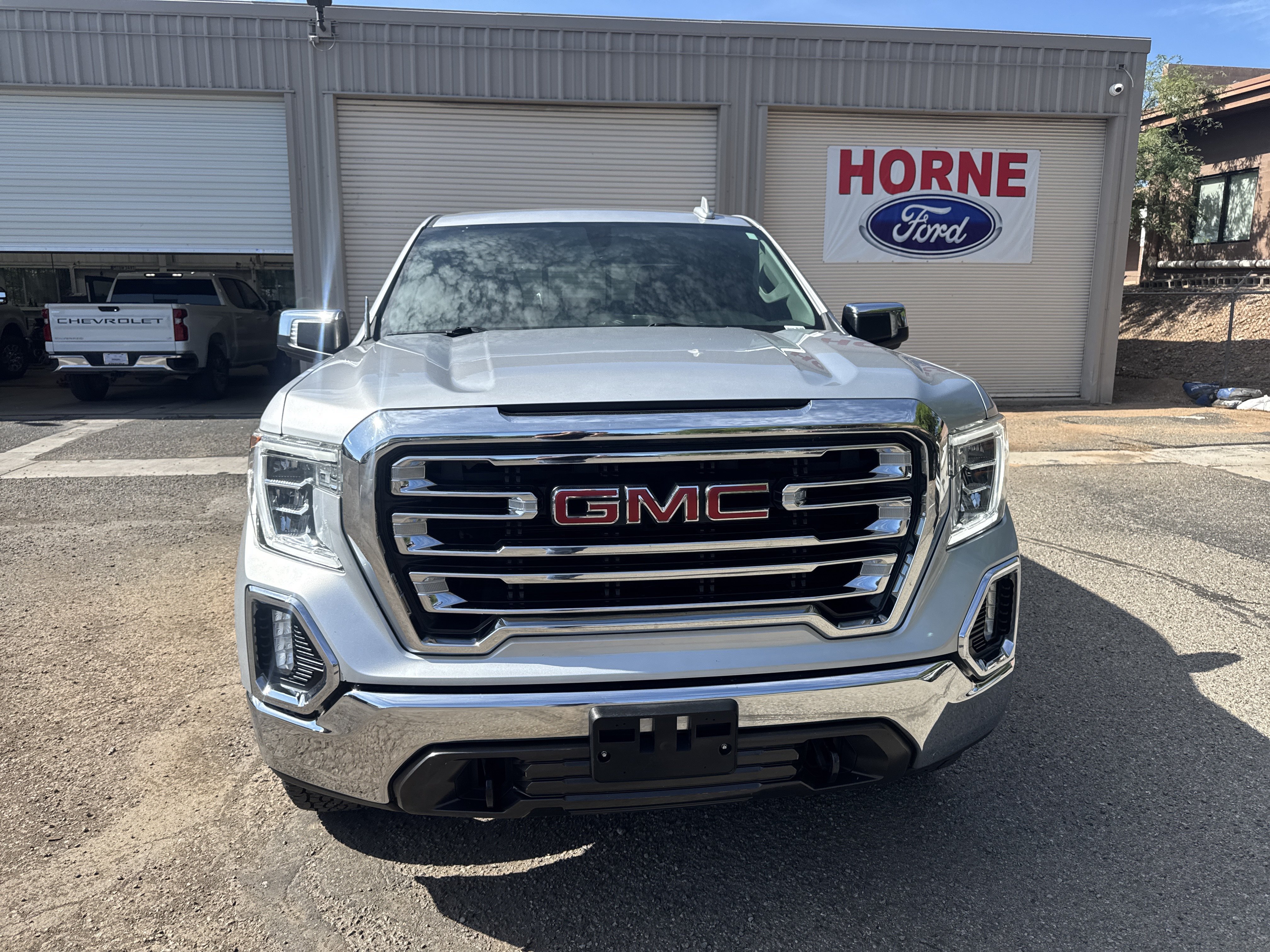 3GTU9DED8MG201382