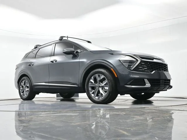 Used 2025 Gravity Gray Kia SX image 26