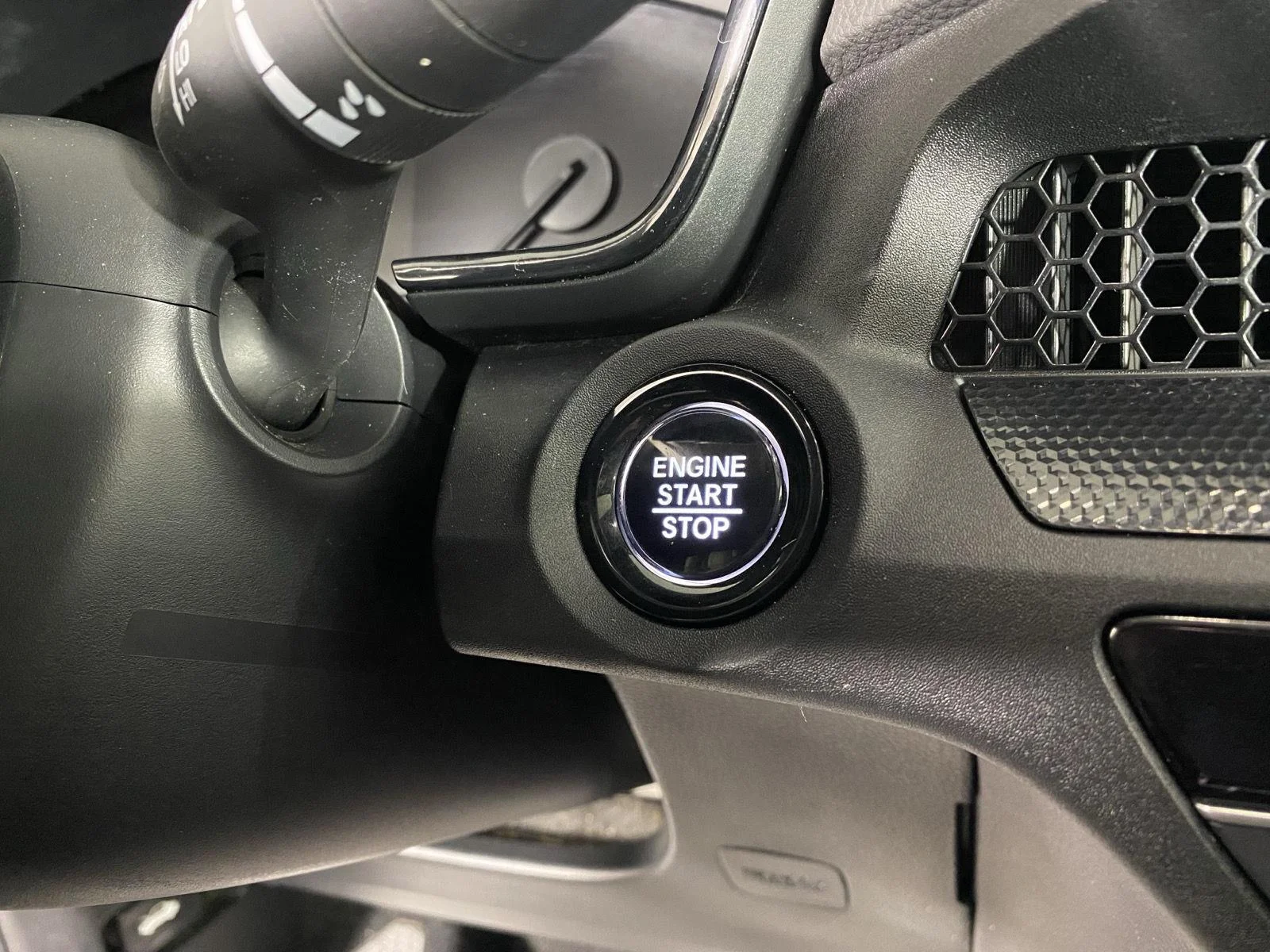 Used 2024 Canyon River Blue Metallic Honda EX image 18