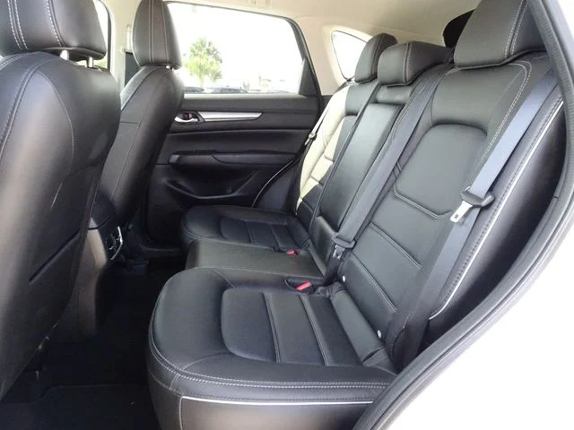 Used 2025 Quartz Metallic Mazda 2.5 S Preferred Package image 9