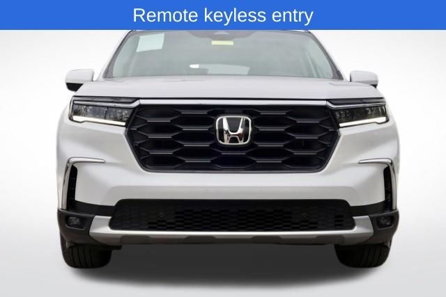 Used 2025 Platinum White Pearl Honda EX-L image 3