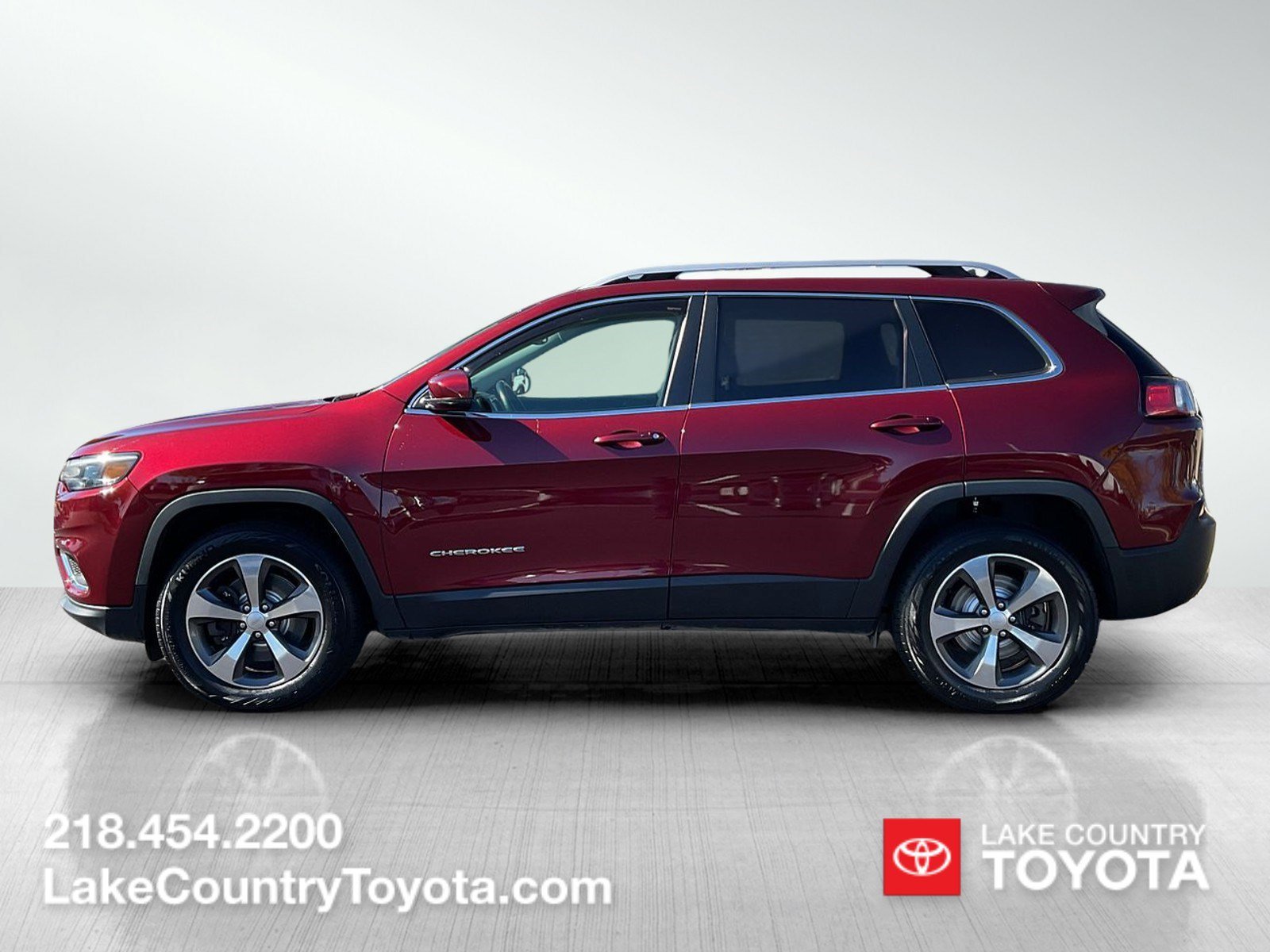 Used 2019 Jeep Cherokee Limited with VIN 1C4PJMDN6KD230212 for sale in Brainerd, Minnesota