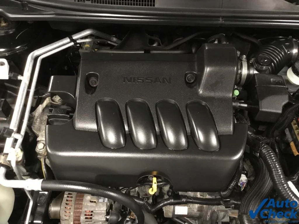 Used 2012 Black Nissan 2.0 SR image 40
