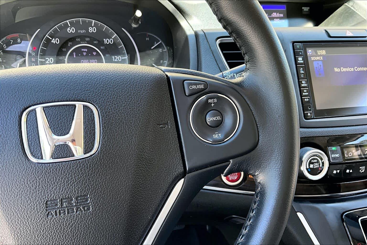 Used 2015 Alabaster Silver Metallic Honda EX-L image 25