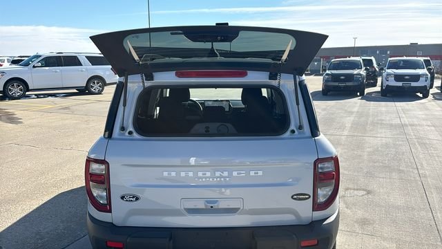 New 2026 Space White Metallic Ford Big Bend® image 31
