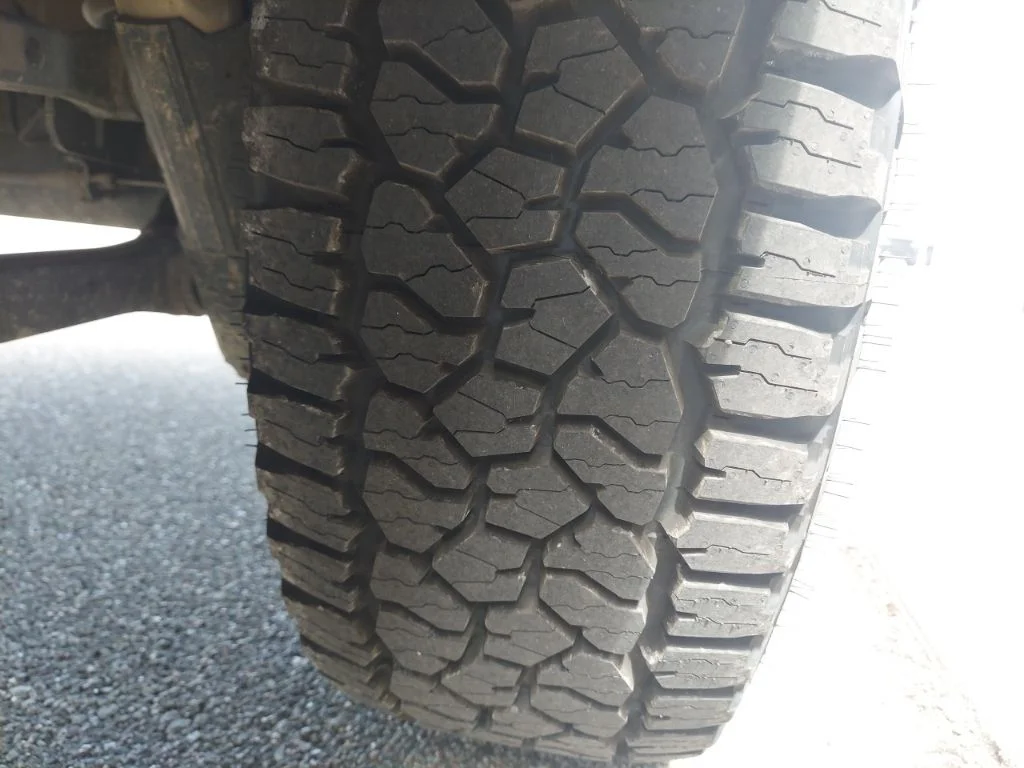 Used 2023 White Jeep Mojave image 11
