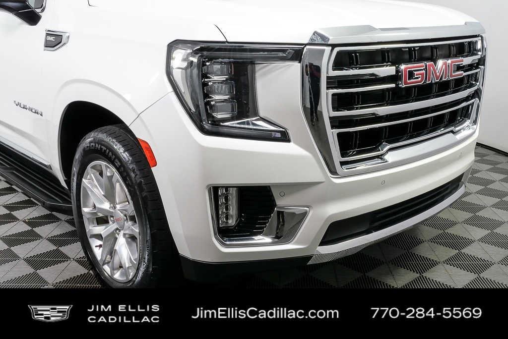 Used 2023 White Frost Tricoat GMC SLT image 37