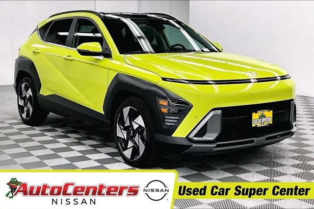 Used 2025 Neoteric Yellow Hyundai Limited image 1
