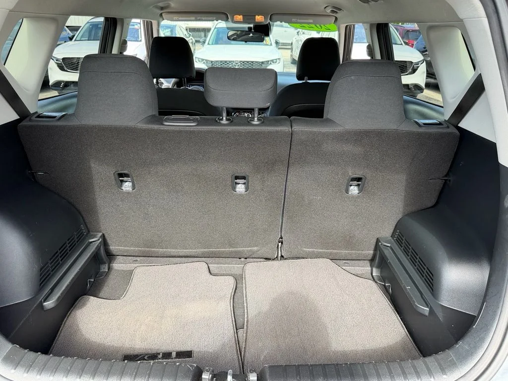 Used 2022 Gray Kia LX image 16
