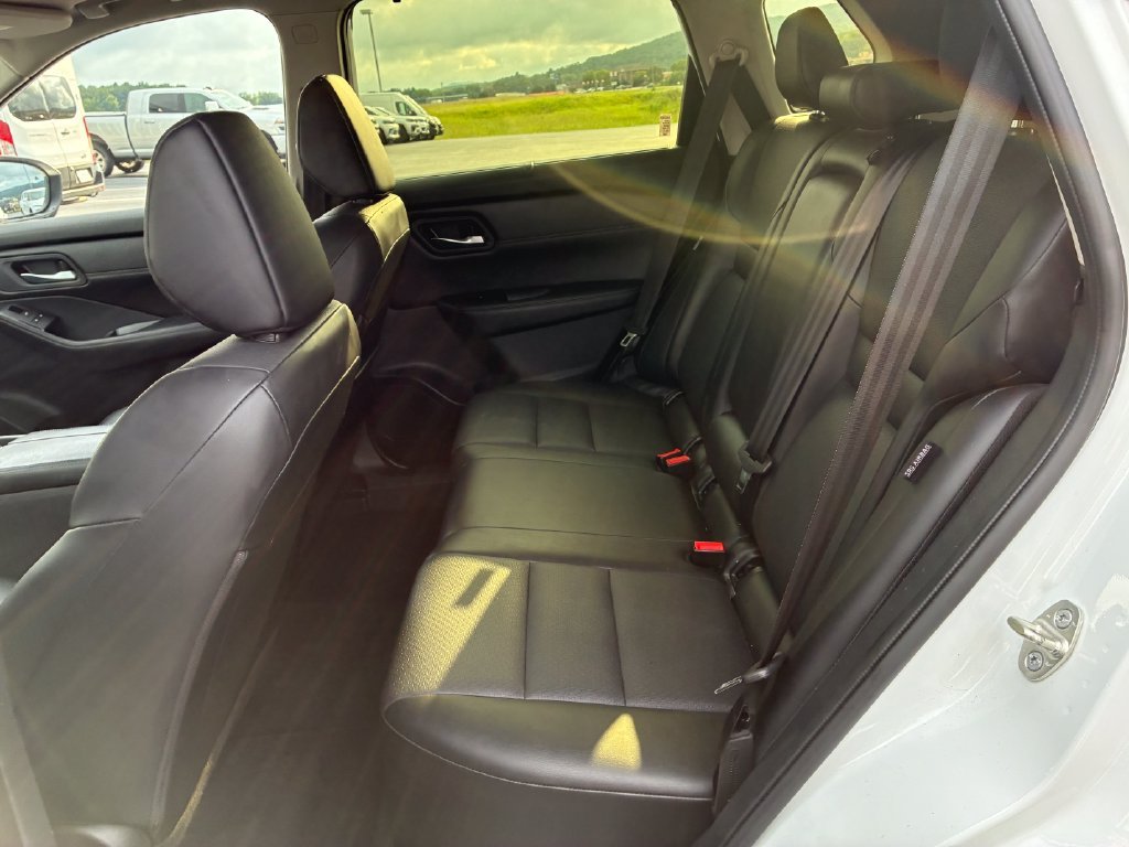 Used 2024 White Nissan SV image 19