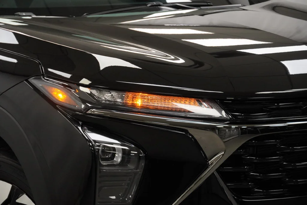 New 2026 Mosaic Black Metallic Chevrolet 1RS image 9