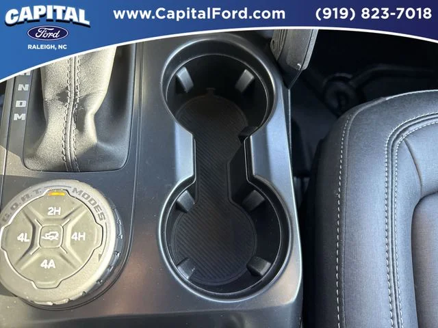 Used 2025 Gray Ford Badlands image 30