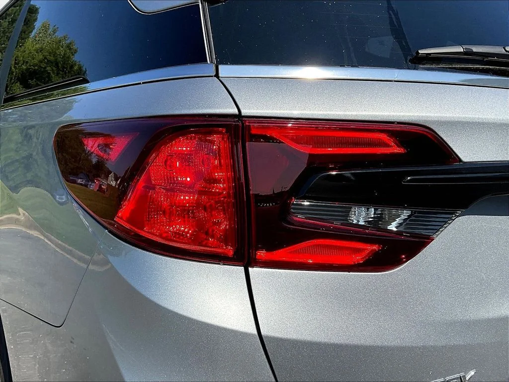 New 2026 Solar Silver Metallic Honda EX-L image 24