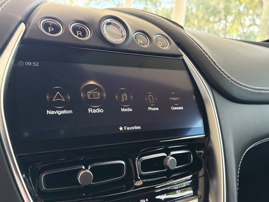 Used 2021 Black Aston Martin Base image 11