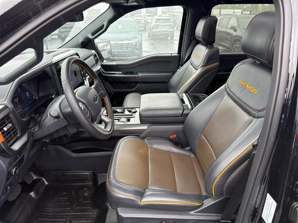 Used 2025 Black Metallic Ford Tremor image 20