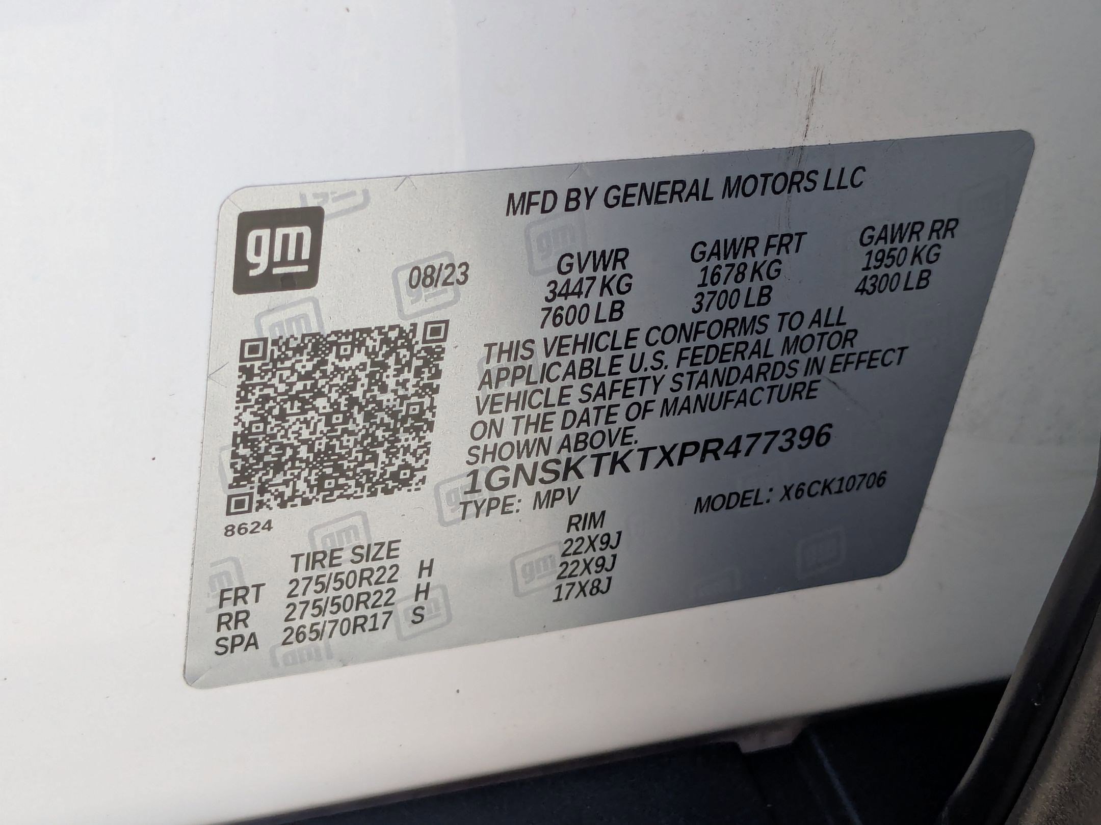 Certified Used 2023 Summit White Chevrolet High Country image 34