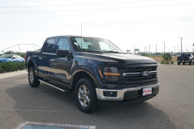 Used 2024 Agate Black Metallic Ford XLT image 3
