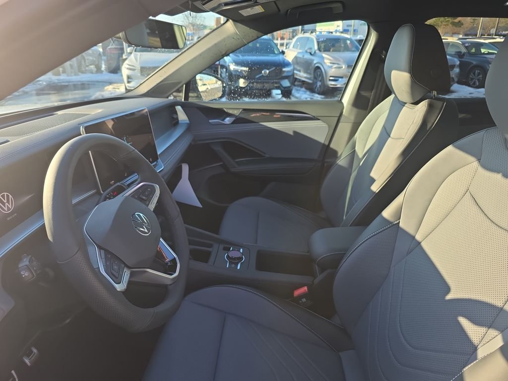 2026 Volkswagen Tiguan SE R-LINE BLACK - Photo 10