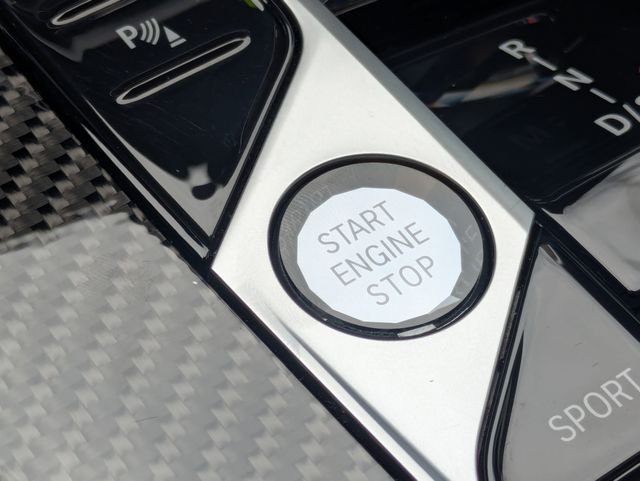 Used 2026 Gray Metallic BMW M60i image 33