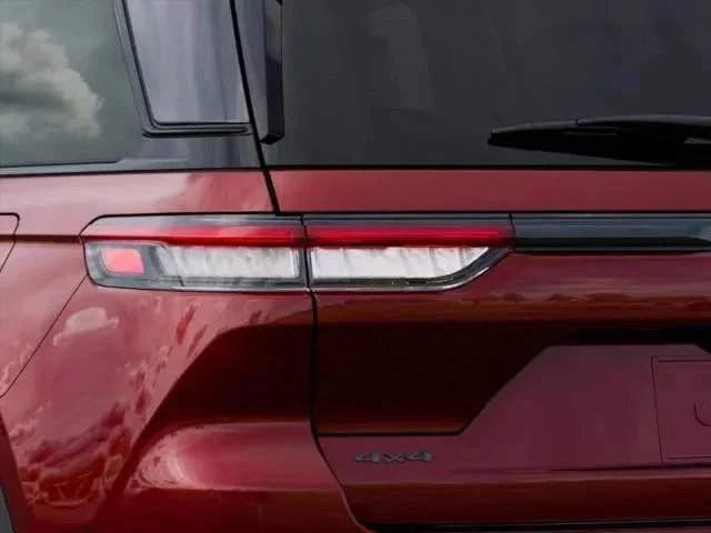 New 2025 Velvet Red Pearl-Coat Exterior Paint Jeep Limited image 51