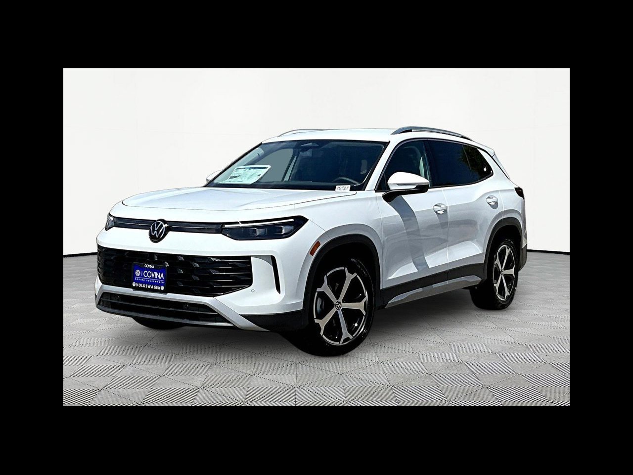 New 2026 Pure White Volkswagen 2.0T SE image 3