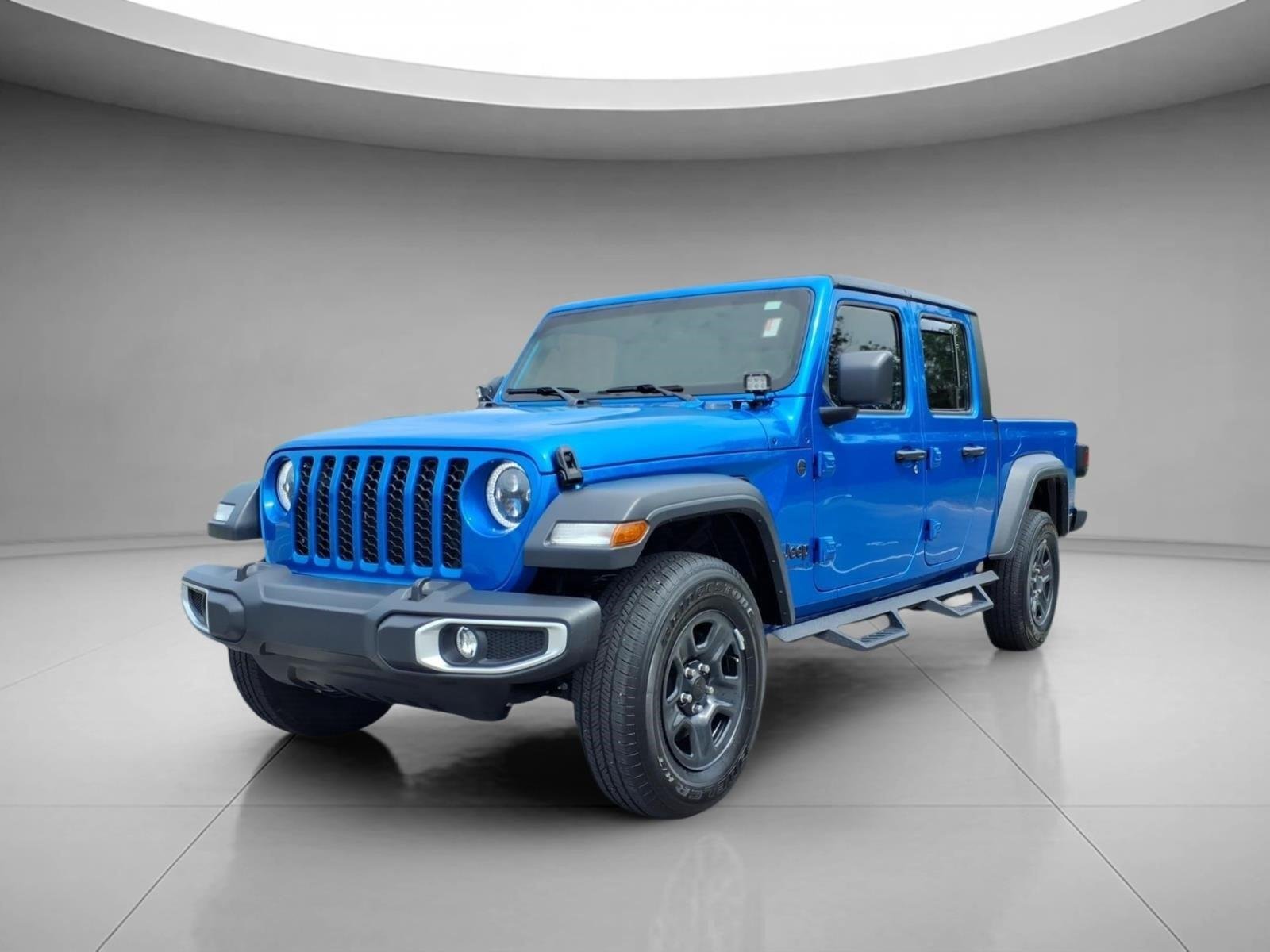 2023 Jeep Gladiator Sport