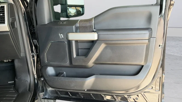 Used 2021 Black Ford Lariat image 23