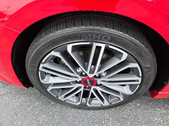 Used 2022 Red Kia GT image 28