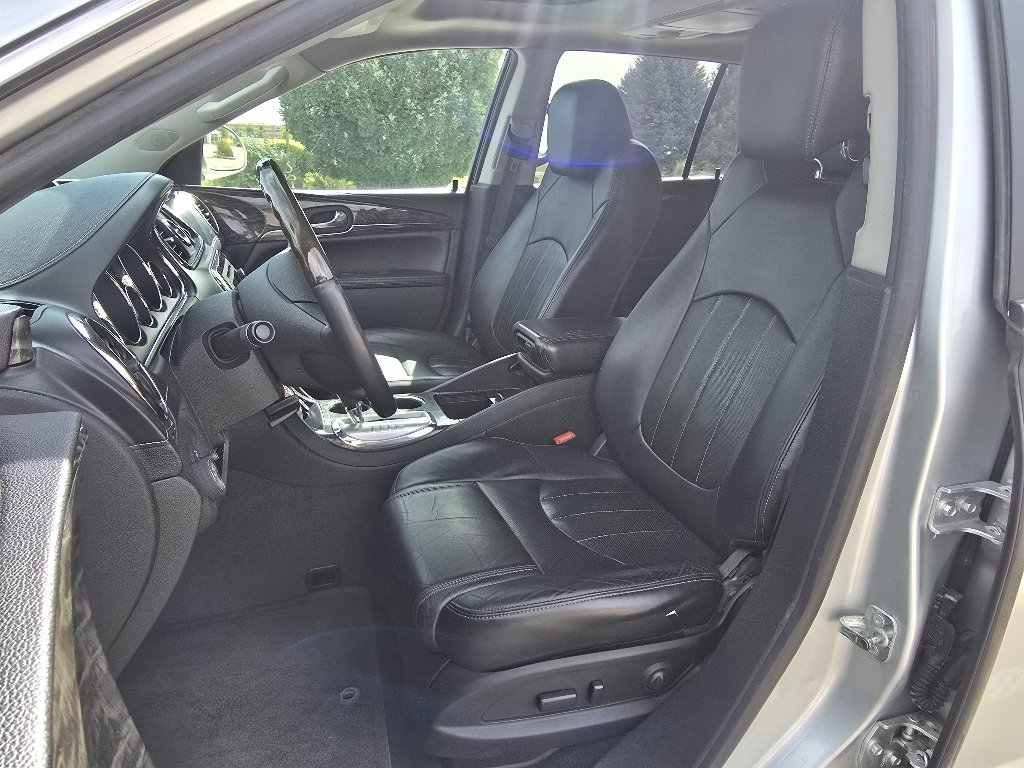 Used 2013 Quicksilver Metallic Buick Leather image 12