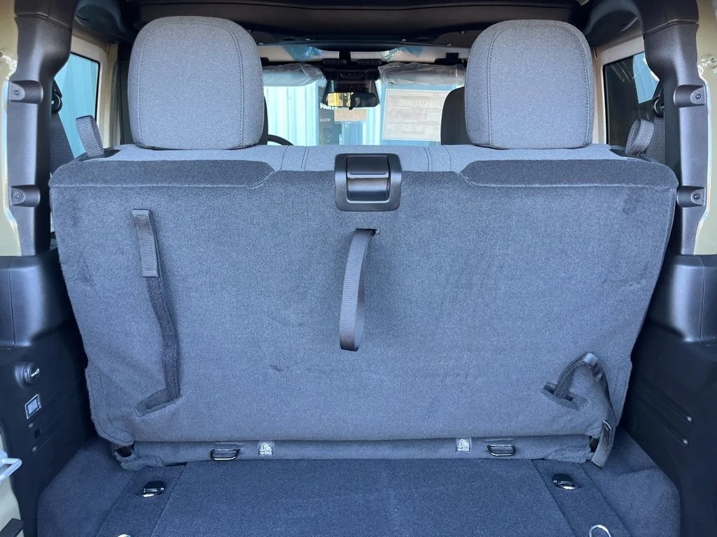 2026 Jeep Wrangler 2-Door Rubicon - Photo 43