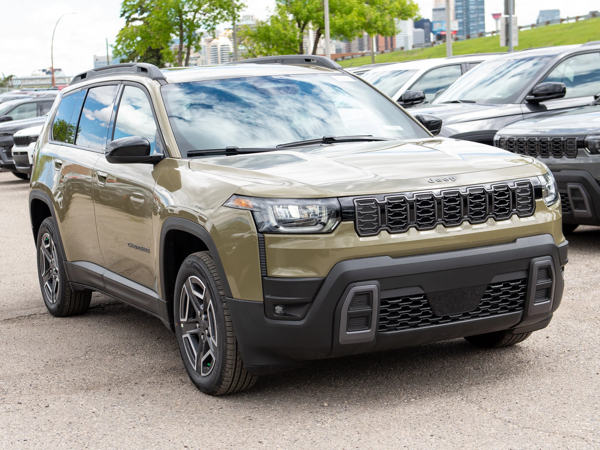 New 2026 41 Jeep Laredo * Hybrid image 7